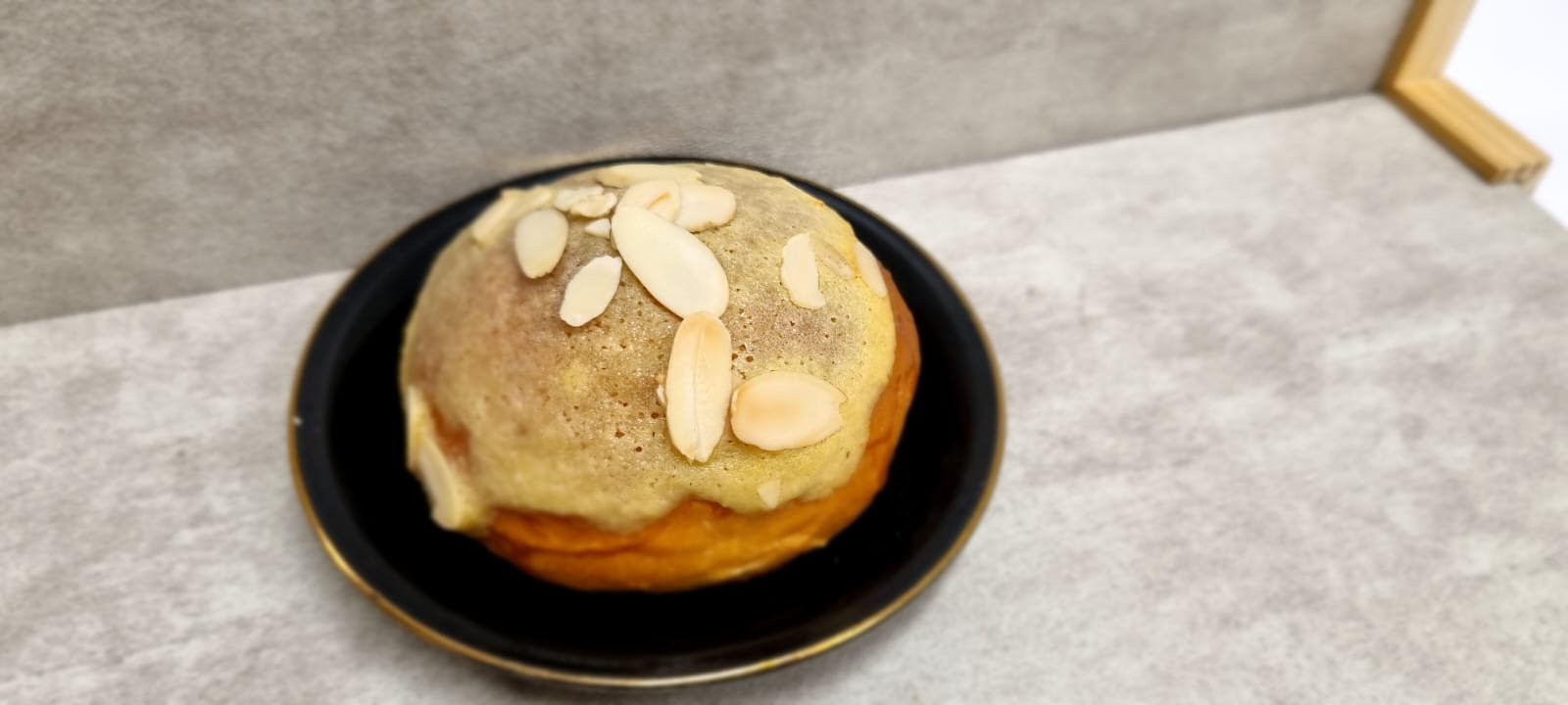 Almond Cream Bun